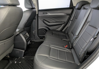 Подержанный автомобиль Haval F7x 2021 года (12 фото)