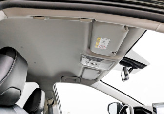 Подержанный автомобиль Toyota RAV4 2020 года (24 фото)