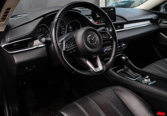 Подержанный автомобиль Mazda 6 Sedan 2019 года (14 фото)