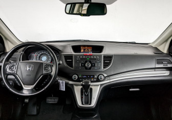 Подержанный автомобиль Honda CR-V 2013 года (14 фото)