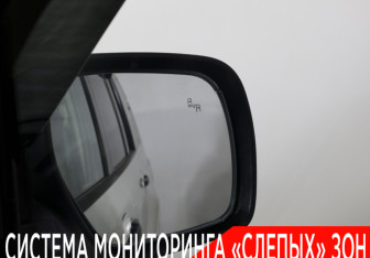 Подержанный автомобиль Mitsubishi Pajero 2020 года (22 фото)