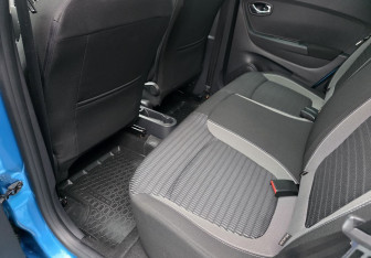 Подержанный автомобиль Renault Kaptur 2017 года (10 фото)