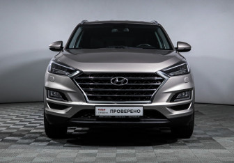 Подержанный автомобиль Hyundai Tucson 2019 года (2 фото)