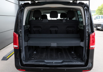 Подержанный автомобиль Mercedes-Benz Vito 2018 года (9 фото)