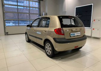 Подержанный автомобиль Hyundai Getz 2007 года (7 фото)