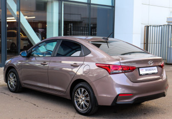 Подержанный автомобиль Hyundai Solaris Sedan 2018 года (6 фото)