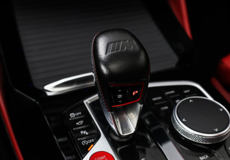 Подержанный автомобиль BMW X4 M 2022 года (19 фото)