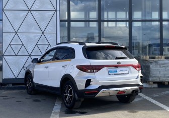 Подержанный автомобиль Kia Rio Hatchback 2020 года (7 фото)