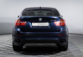 Подержанный автомобиль BMW X6 2013 года (6 фото)