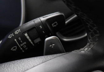 Подержанный автомобиль Hyundai Santa Fe 2022 года (15 фото)