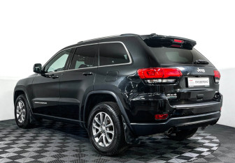 Подержанный автомобиль Jeep Grand Cherokee 2015 года (7 фото)
