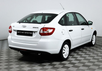 Подержанный автомобиль LADA (ВАЗ) Granta Sedan 2016 года (5 фото)