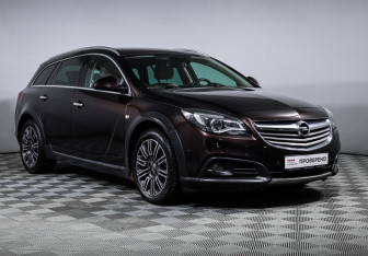 Подержанный автомобиль Opel Insignia Wagon 2014 года (3 фото)