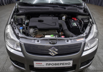 Подержанный автомобиль Suzuki SX4 Hatchback 2008 года (9 фото)