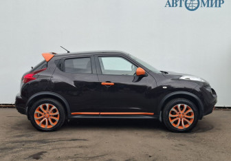 Подержанный автомобиль Nissan Juke 2013 года (4 фото)