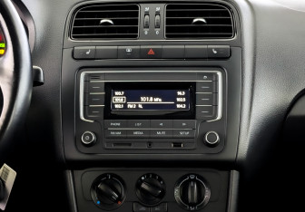 Подержанный автомобиль Volkswagen Polo Sedan 2019 года (15 фото)