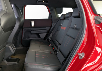 Подержанный автомобиль MINI Countryman 2024 года (11 фото)