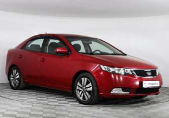 Подержанный автомобиль Kia Cerato Sedan 2012 года (2 фото)