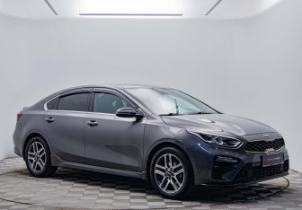Подержанный автомобиль Kia Cerato Sedan 2021 года (7 фото)