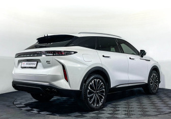 Подержанный автомобиль Exeed RX 2023 года (5 фото)