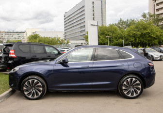Подержанный автомобиль AITO M5 2023 года (6 фото)