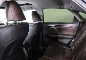 Подержанный автомобиль Lexus RX 2017 года (12 фото)