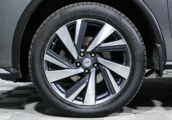 Подержанный автомобиль Nissan Murano Suv 2017 года (5 фото)