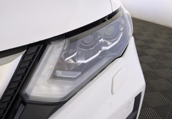 Подержанный автомобиль Nissan X-Trail 2019 года (11 фото)