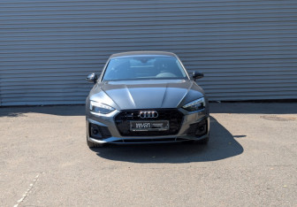 Подержанный автомобиль Audi A5 Liftback 2021 года (24 фото)