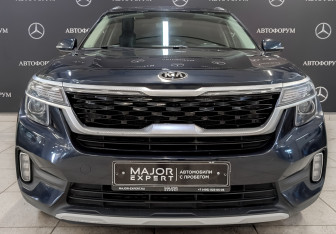 Подержанный автомобиль Kia Seltos 2021 года (2 фото)