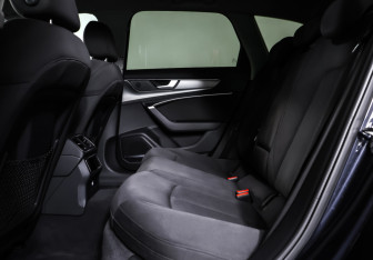 Подержанный автомобиль Audi A6 Wagon 2018 года (12 фото)