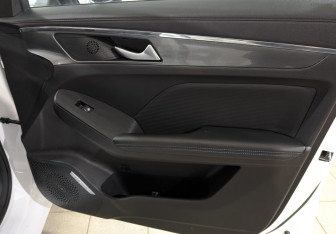 Подержанный автомобиль Haval Jolion 2023 года (23 фото)