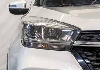 Подержанный автомобиль Chery Tiggo 4 2022 года (16 фото)