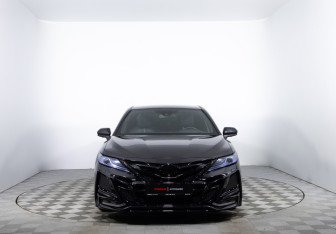 Подержанный автомобиль Toyota Camry Sedan 2020 года (2 фото)