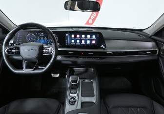 Подержанный автомобиль Chery Arrizo 8 2024 года (8 фото)