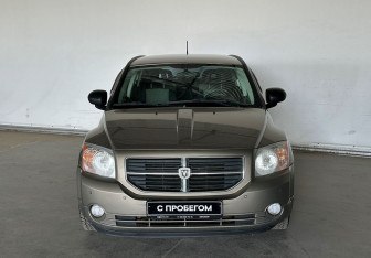 Подержанный автомобиль Dodge Caliber 2008 года (2 фото)