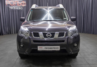 Подержанный автомобиль Nissan X-Trail 2011 года (2 фото)