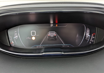 Подержанный автомобиль Peugeot 3008 2021 года (13 фото)