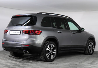 Подержанный автомобиль Mercedes-Benz GLB 2021 года (5 фото)