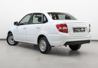 Подержанный автомобиль LADA (ВАЗ) Granta Sedan 2024 года (7 фото)