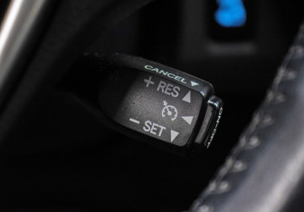 Подержанный автомобиль Toyota RAV4 2018 года (18 фото)