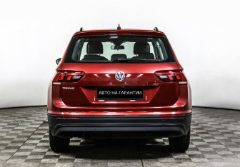 Подержанный автомобиль Volkswagen Tiguan 2019 года (4 фото)