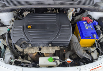 Подержанный автомобиль Suzuki SX4 Hatchback 2013 года (9 фото)