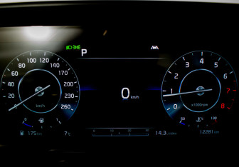 Подержанный автомобиль Kia K5 2024 года (12 фото)