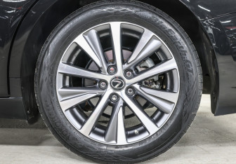 Подержанный автомобиль Lexus ES 2020 года (27 фото)