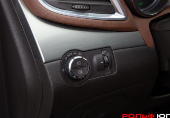 Подержанный автомобиль Opel Mokka 2014 года (17 фото)