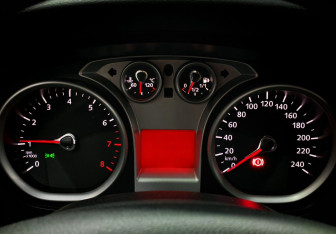 Подержанный автомобиль Ford Focus Hatchback 2010 года (18 фото)