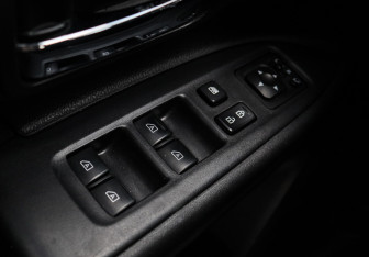 Подержанный автомобиль Mitsubishi Outlander 2019 года (19 фото)