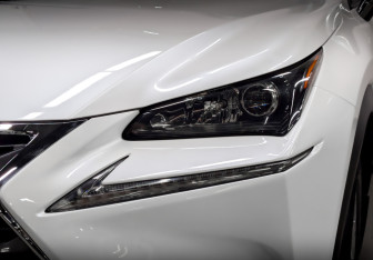 Подержанный автомобиль Lexus NX 2015 года (18 фото)