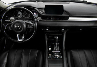 Подержанный автомобиль Mazda 6 Sedan 2019 года (8 фото)
